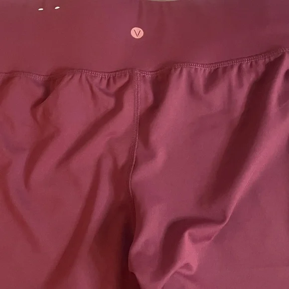 Livi Active Red and Burgundy High-rise Pocket Leggings - Picture 3 of 7
